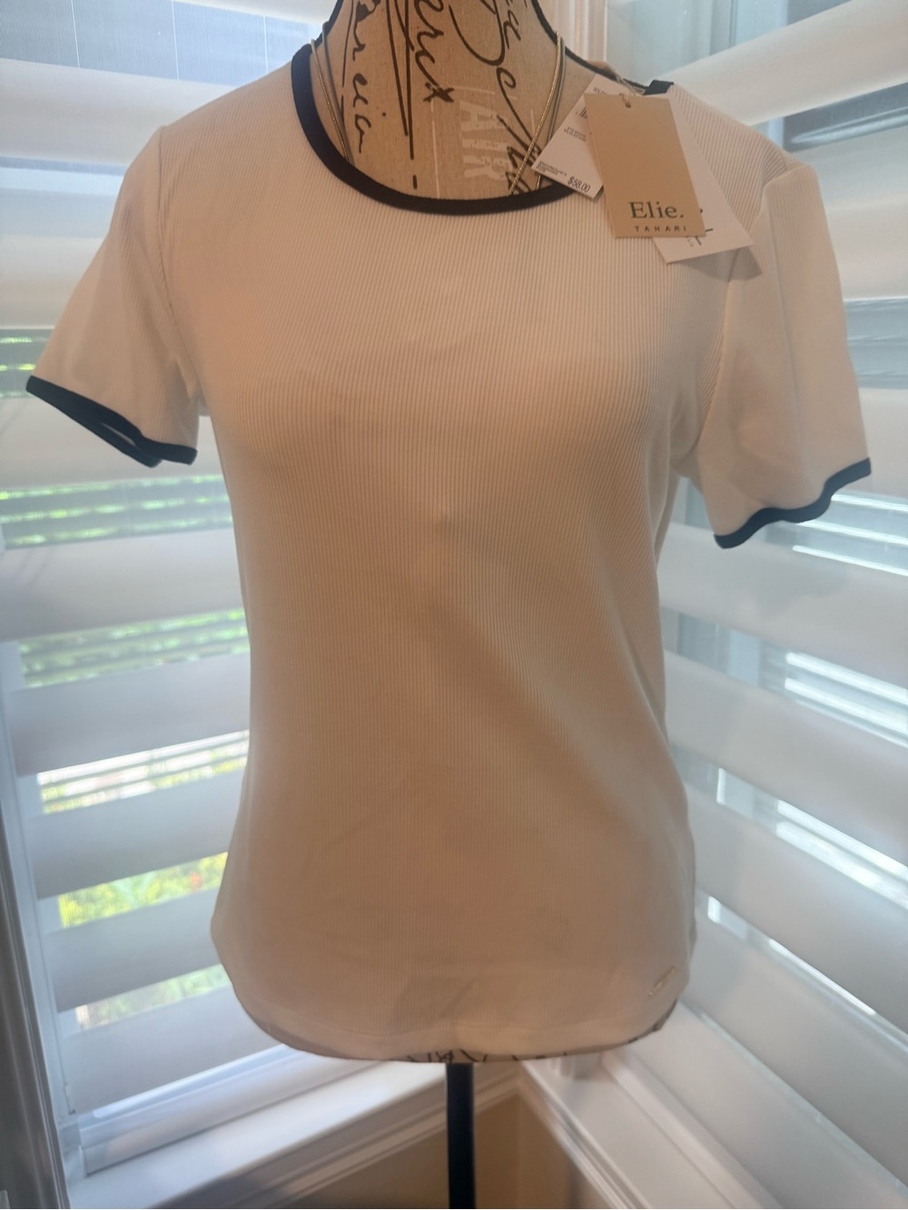 Elie Tahari White Short Sleeve Ribbed Tee with Black Trim